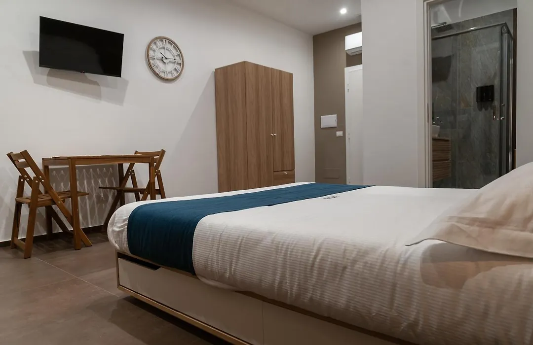Suite 18 Luxury Apartments-1